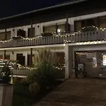 & Cafe Meine Sonne Sole Mio Gæstehus 4*