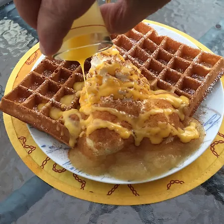 & Cafe Meine Sonne Sole Mio Gæstehus